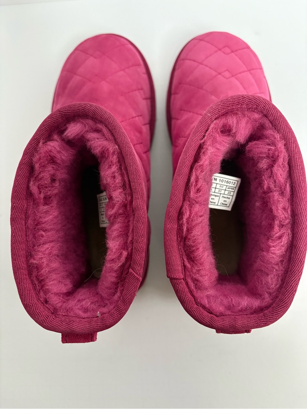 UGG Women's Quilted Raspberry Suede Mini Boot - Size 6 - Picture 6 of 13